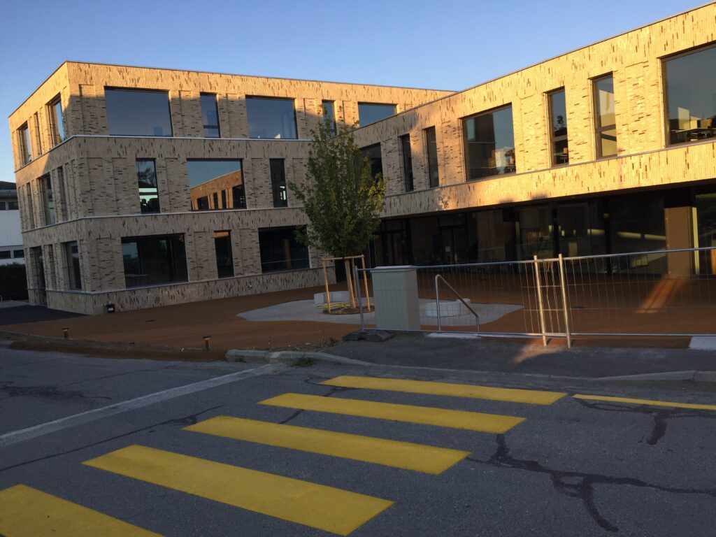 Inauguration du collège Loys de Cheseaux